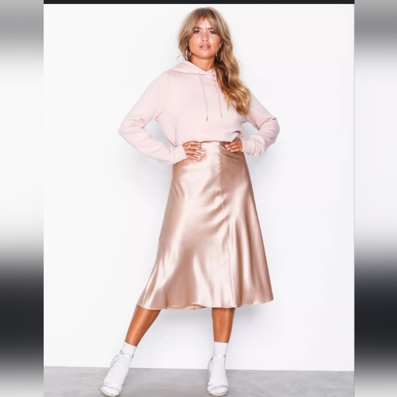 alcea rosea Dresses & Skirts - Alcea ROSEA Satin Midi Skirt